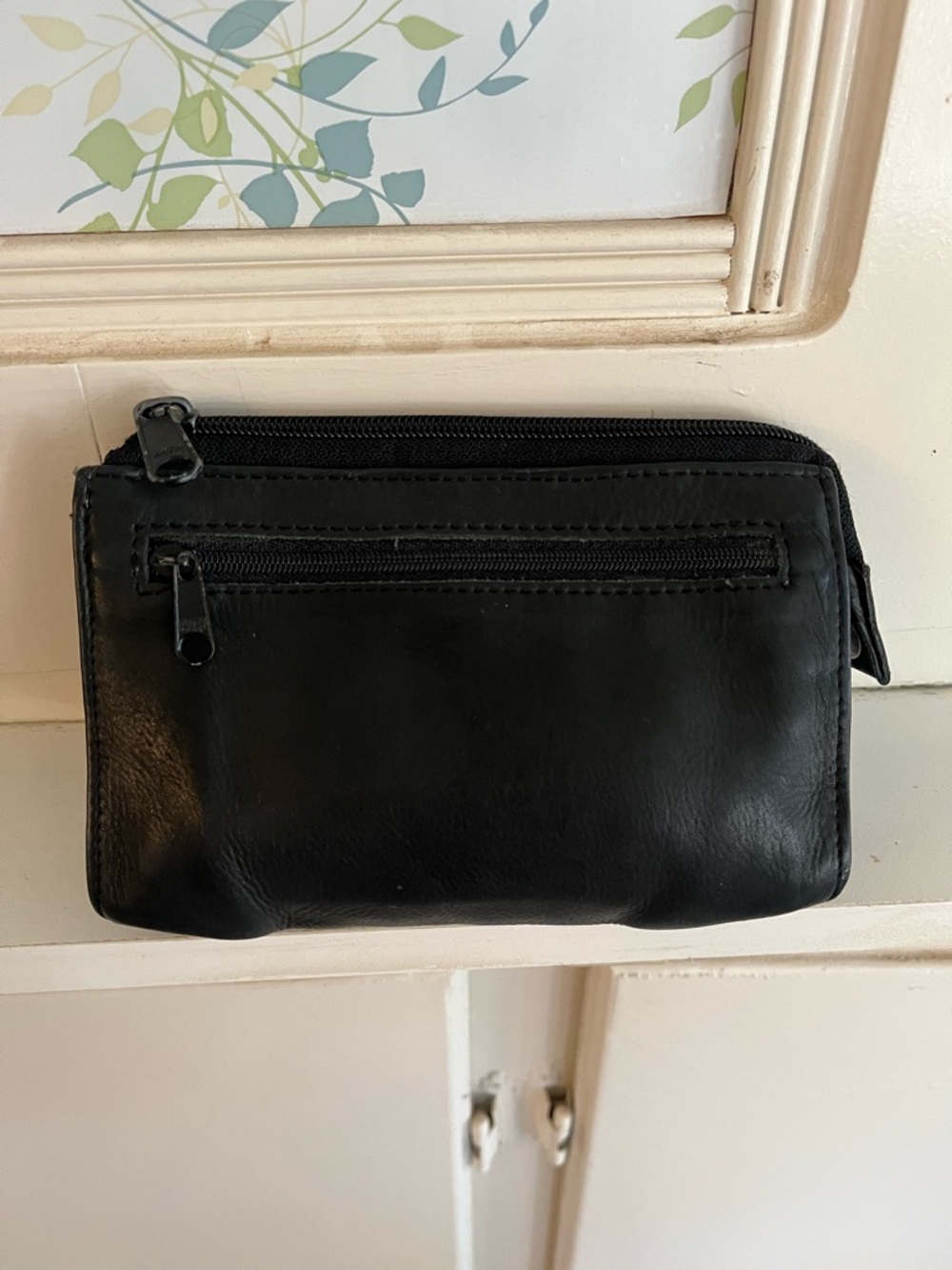 Black Leather Zip Wallet Pouch - Picture 2 of 9